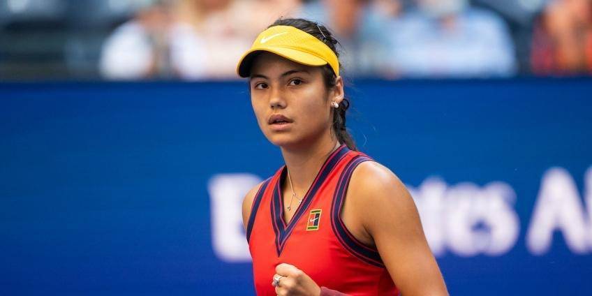 冷静观察 冷静观察