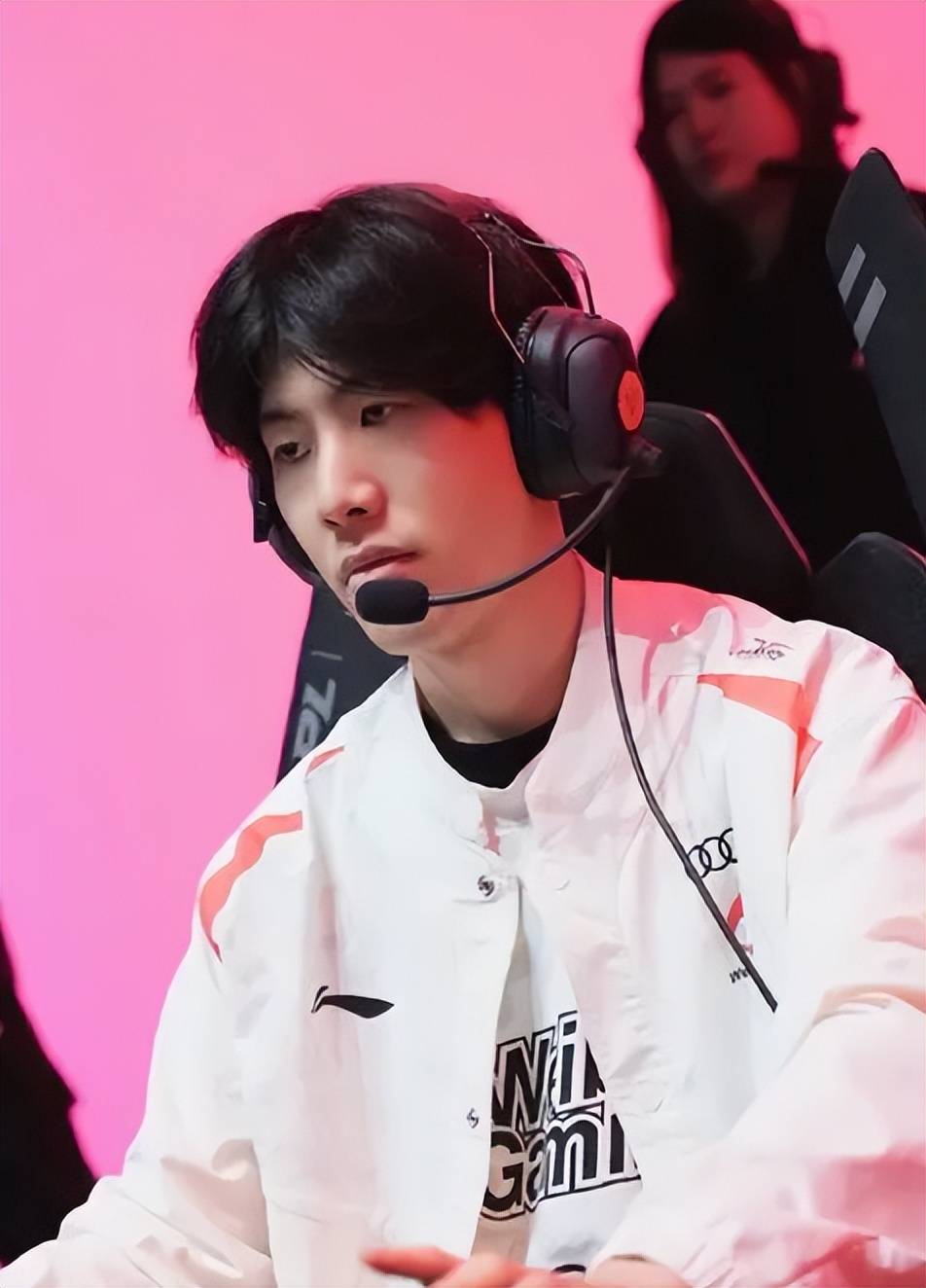 我可以帮你 我可以帮你