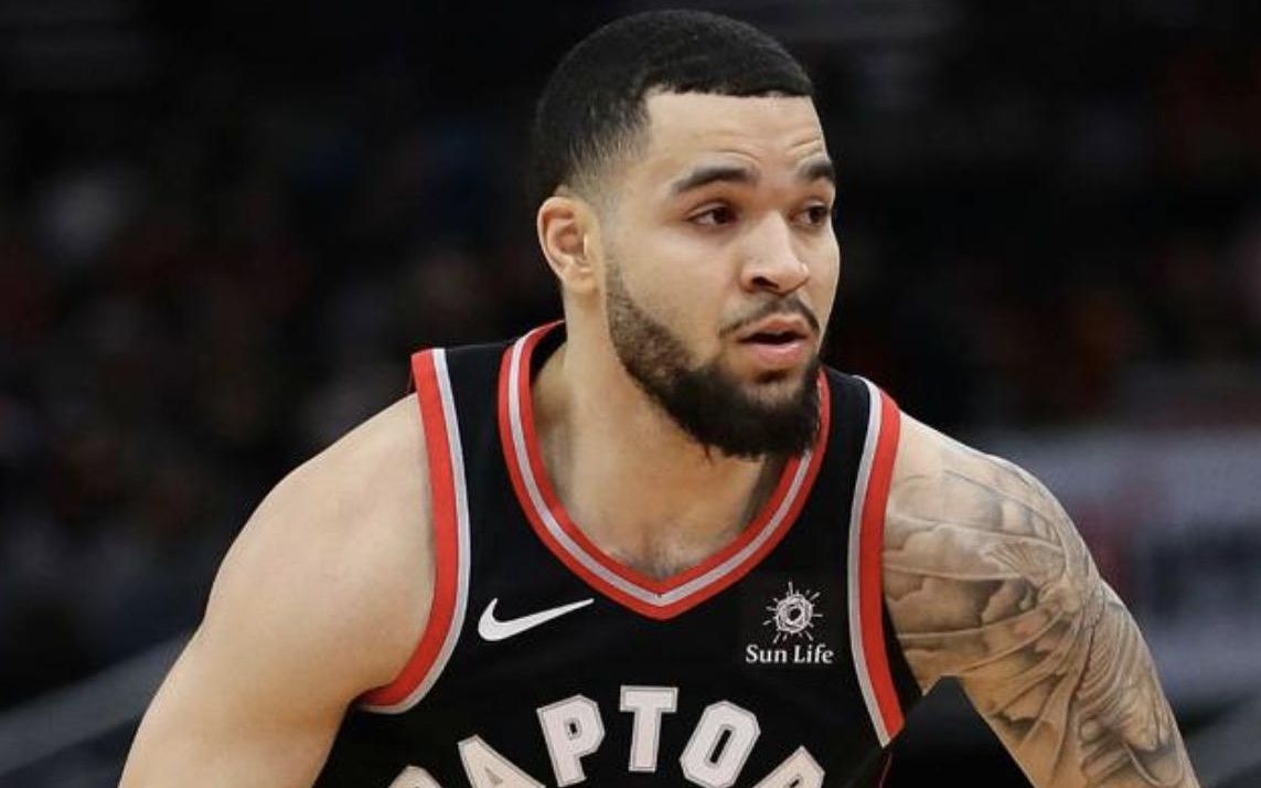 的凌空抽射 的凌空抽射