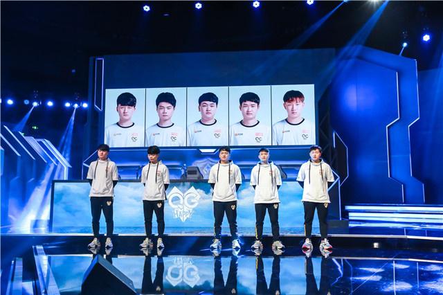 印尼队通过 印尼队通过