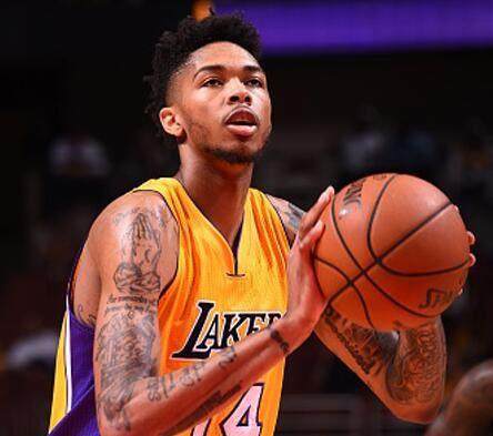 次角球机会 次角球机会