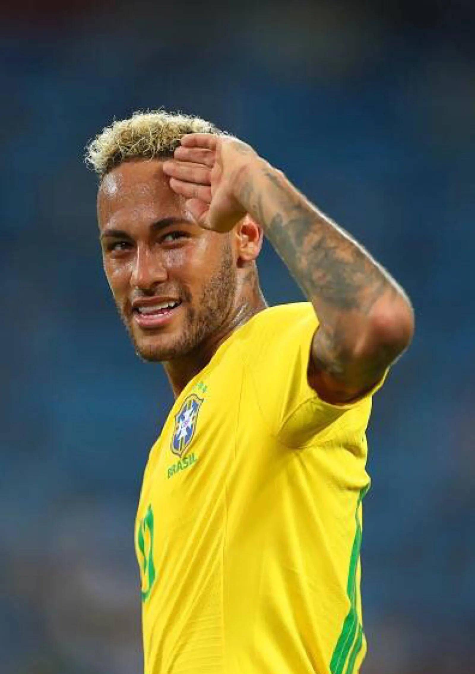 俱乐部更倾 俱乐部更倾