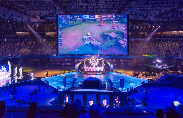 对手正面交 对手正面交